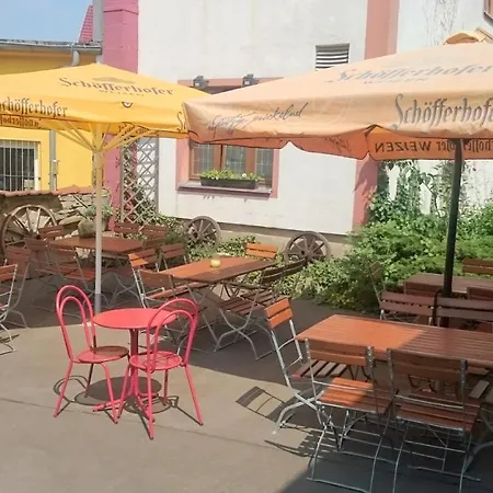 Hoteldeutscheshaus بيت ريفي